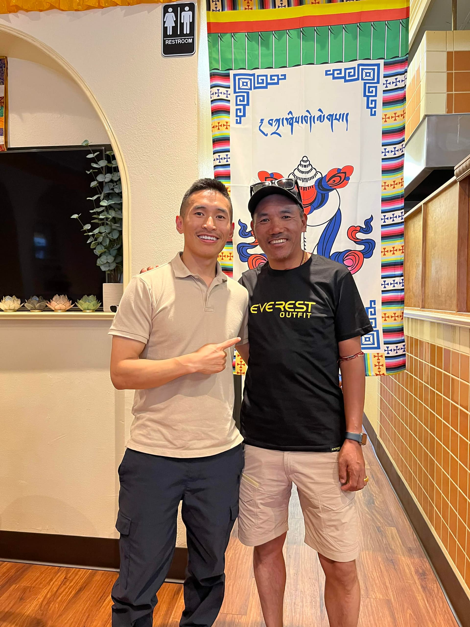 Everest Man Kami Rita Sherpa (Right)